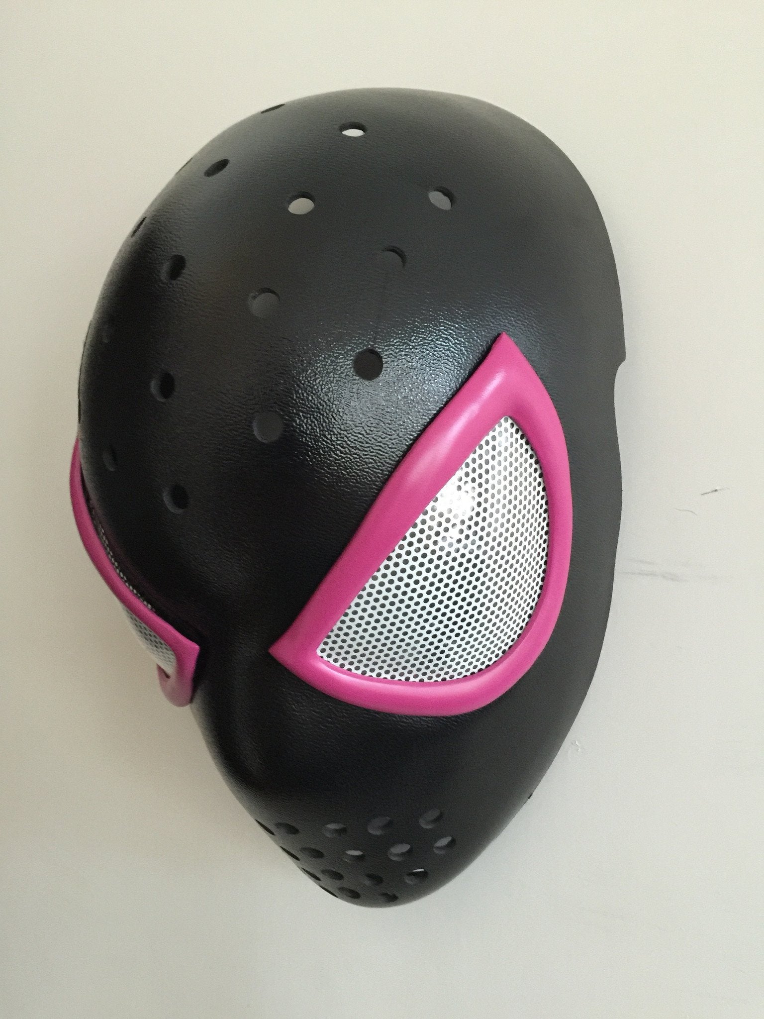 Gwen (pink) Spider-Girl FaceShell & Magnetic Frames